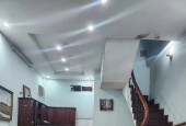 Cho thuê nhà ngõ Tôn Thất Tùng 15m ra Phố 4 tầng x 40m2, 4 ngủ, 15 Triệu/th